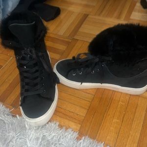 Ugg sneaker